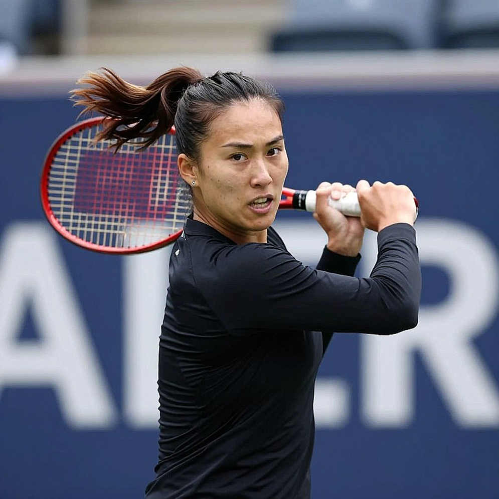 Coco Gauff và tuần lễ đánh mất chính mình: 8 lỗi giao bóng kép, 34 lỗi tự đánh hỏng và câu hỏi về sự bảo vệ danh hiệu