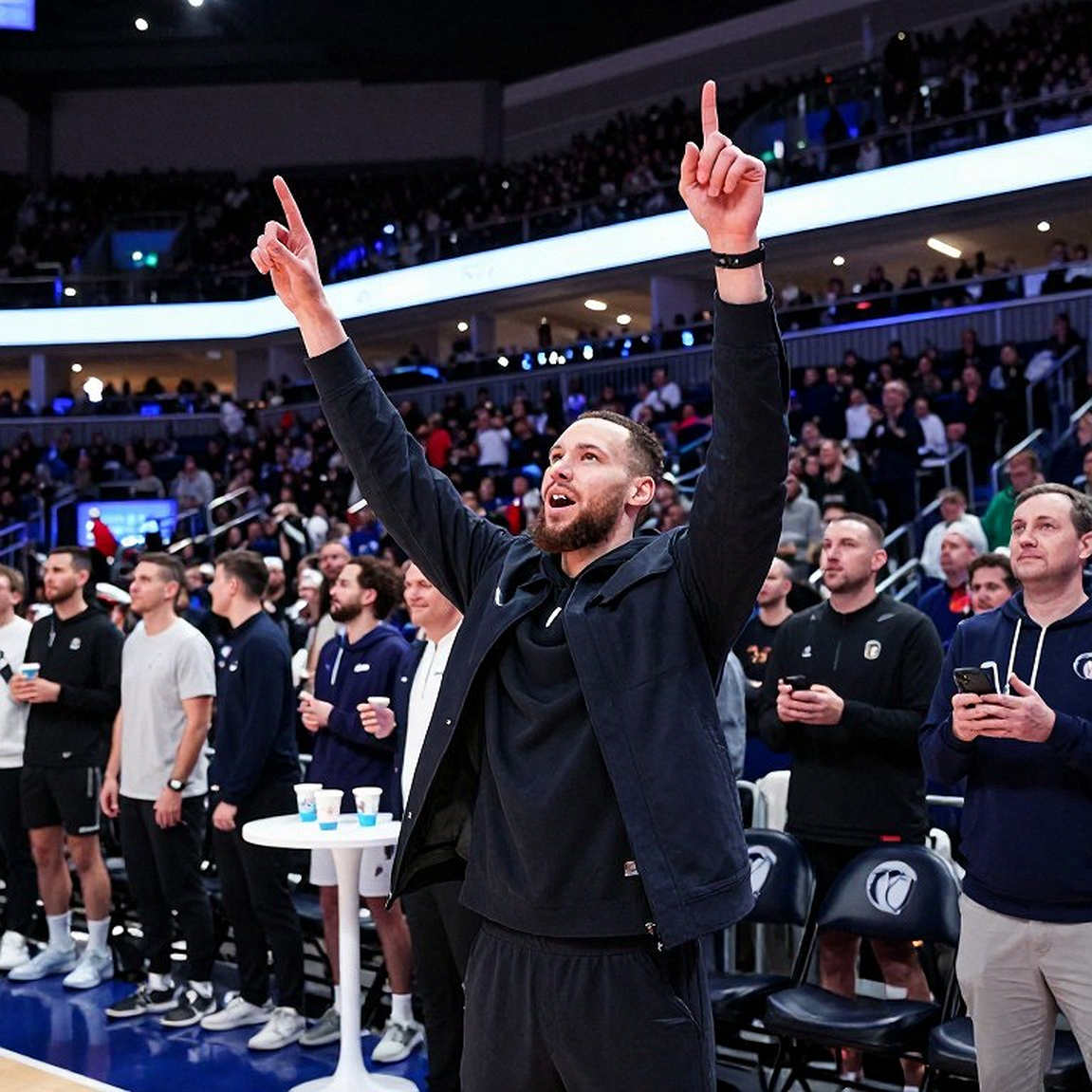 The $7.4M Trade Kicker and the Salary-Cap Investigation Behind the Kawhi Leonard Deal The $7.4M Trade Kicker and the Salary-Cap Investigation Behind the Kawhi Leonard Deal