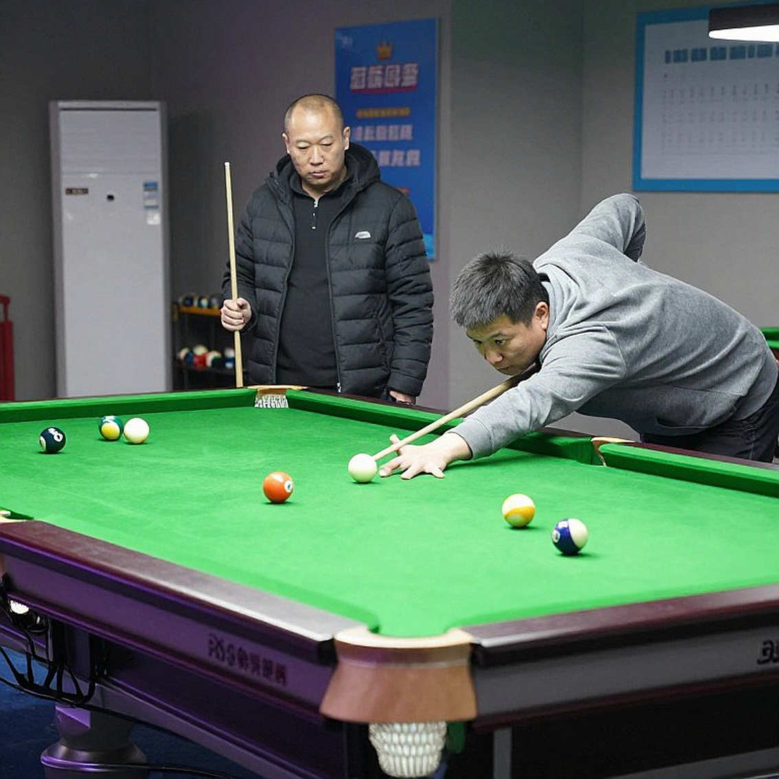 Reyes Cup 2026: Rest of the World dẫn 9–4, và năm điểm cách biệt được xây từ lỗi của đối thủ