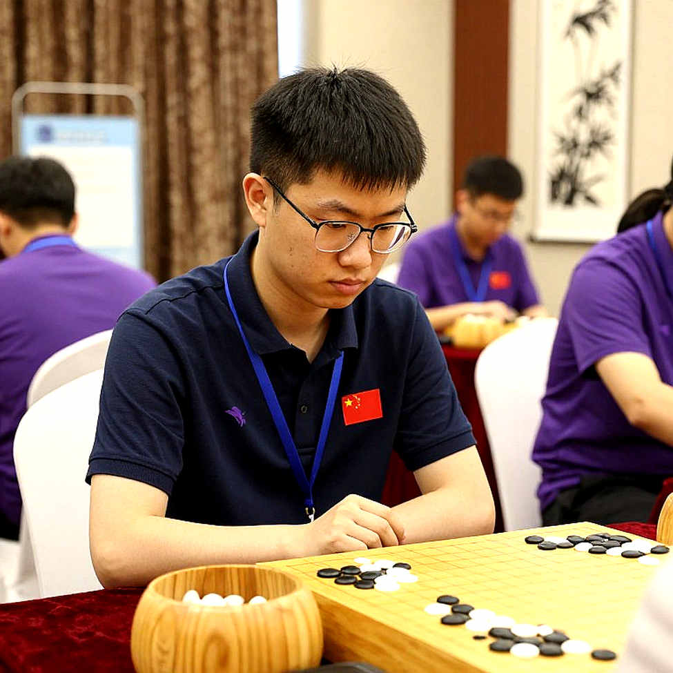 Thuế lý thuyết và sáu video của một Kiện tướng Quốc tế
