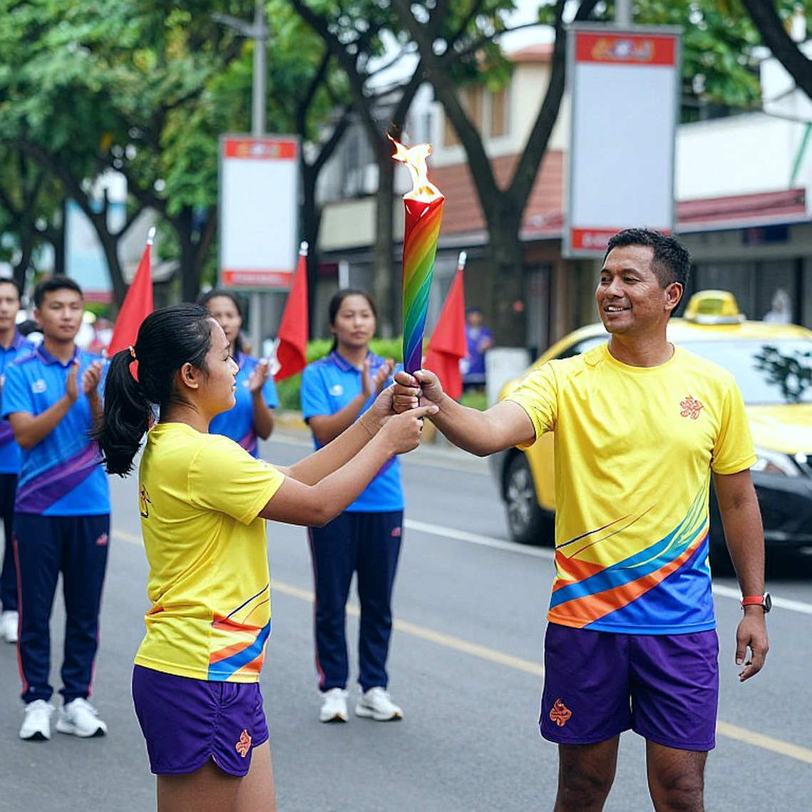 VFF ra mắt sổ tay 'Magic Moves' cho bé gái 6-9 tuổi: gieo hạt ở tầng đáy bóng đá nữ Việt Nam