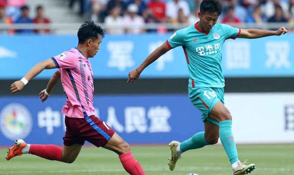 Vietnam Women's National Team vs Japan at the Asian Games: The Silences Before Kickoff and the Lesson from a 1-2 Defeat Vietnam Women's National Team vs Japan at the Asian Games: The Silences Before Kickoff and the Lesson from a 1-2 Defeat