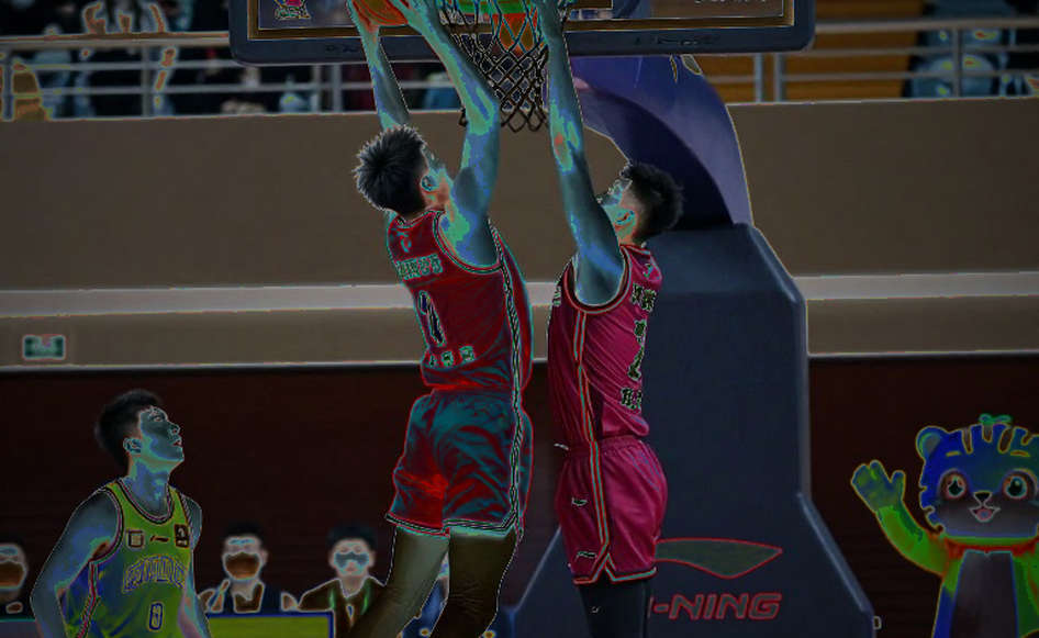 Valkyries level WNBA Finals at 2-2 as a defensive wall leaves the Dream at 4-of-23 from deep