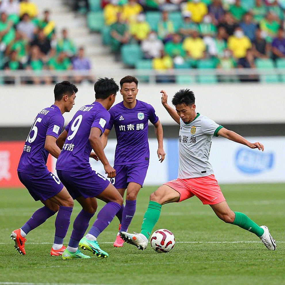 Hanoi FC 1-4 SLNA: Hệ thống vỡ ở phút 35, và bốn lần trả giá Hanoi FC 1-4 SLNA: Hệ thống vỡ ở phút 35, và bốn lần trả giá